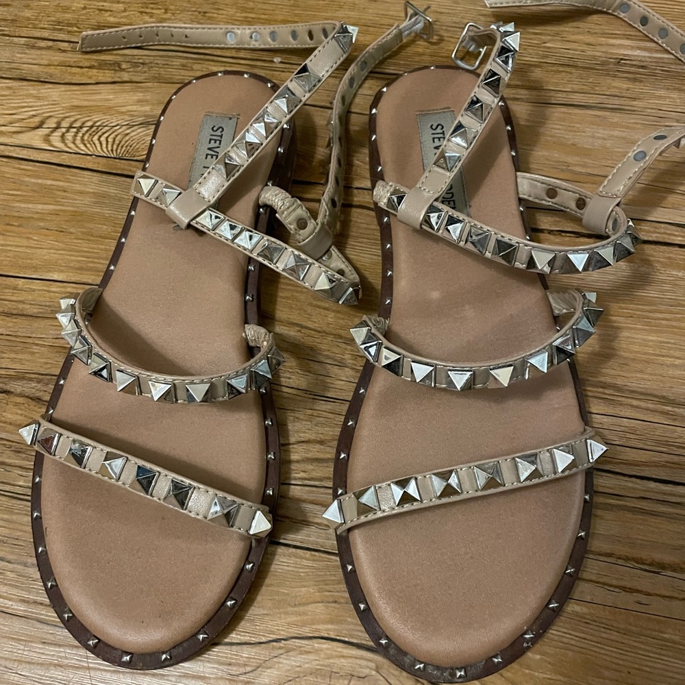 Steve Madden sandals